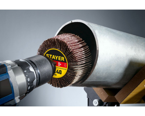 Круг шлифовальный лепестковый d 60 x 30 мм, P100, на шпильке d 6 мм STAYER 36608-100