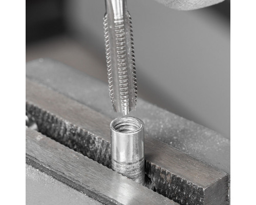 Набор метчиков и плашек М3-М12, 31 предмет Matrix