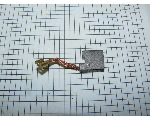 Щетка графитовая (N000-019-831)