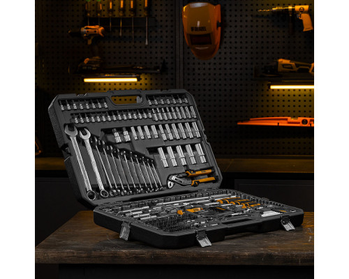 Набор инструментов, 1/2