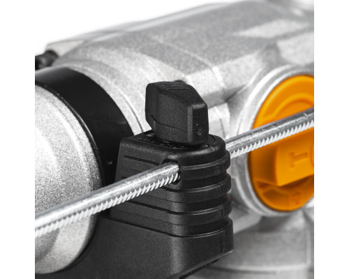 Перфоратор 220В, 5.5Дж, 1500Вт RUNTEC RT-EHS1500