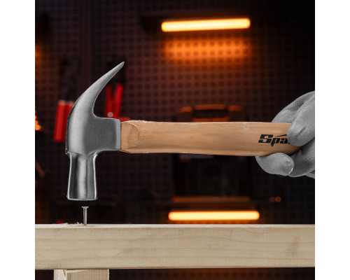 Молоток-гвоздодер, 450 г, боек 27 мм, деревянная рукоятка Sparta