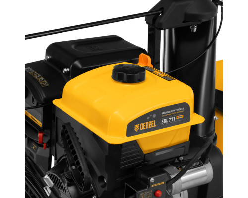 Бензиновая снегоуборочная машина SBL 711D PRO, 302cc, эл.старт, фара, обогрев, блок. дифф. Denzel (97655)